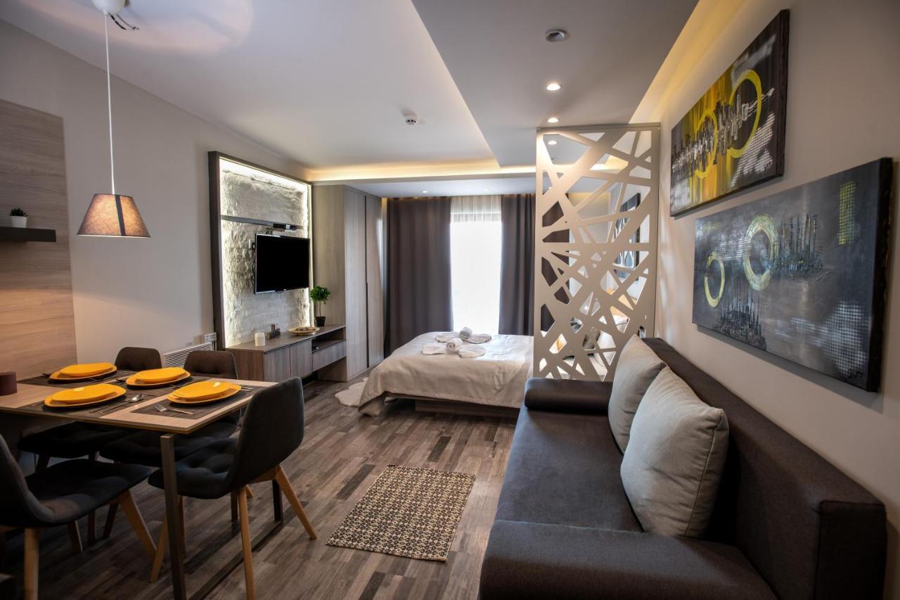 Deltalux Milmari Apartment *